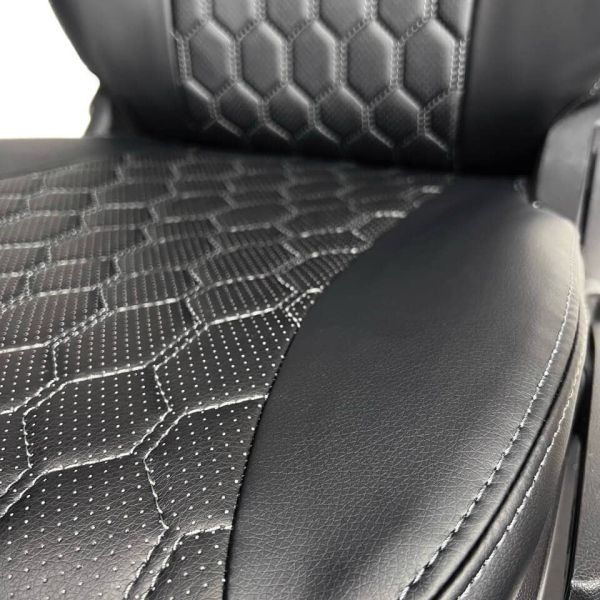 Чехлы Экокожа Ромб на Hyundai Getz 2002-2011 г.в. Чехлы Экокожа Ромб на Hyundai Getz 2002-2011 г.в.