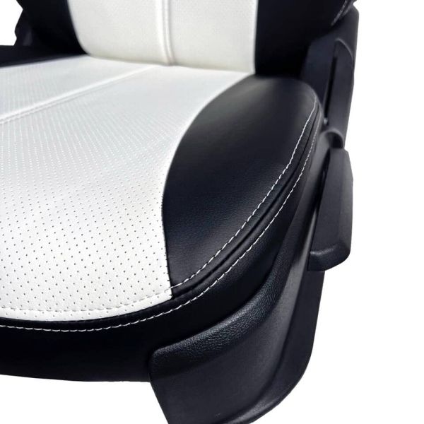 Чехлы Экокожа на SsangYong Kyron 2006-2015 г.в. Чехлы Экокожа на SsangYong Kyron 2006-2015 г.в.